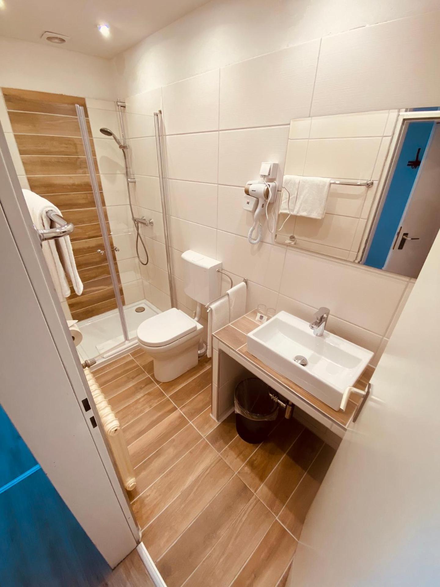 Hotel St. Georg Ediger-Eller Zewnętrze zdjęcie