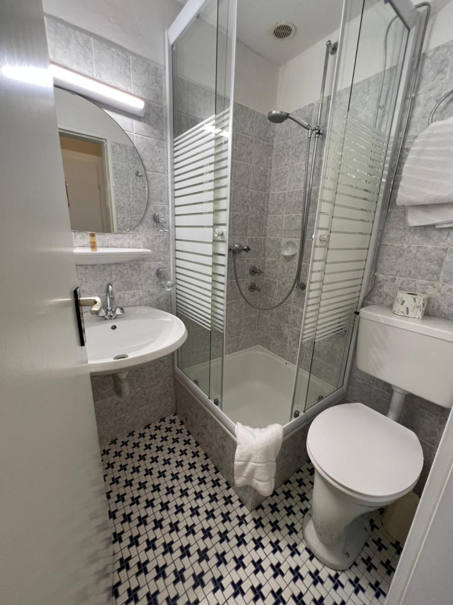 Hotel St. Georg Ediger-Eller Pokój zdjęcie